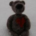 Teddy-brooch - Brooches - felting