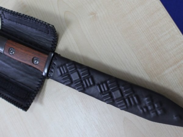Tray knife - Leather articles