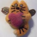 Single pendant Cat Valentine - Pendants - felting