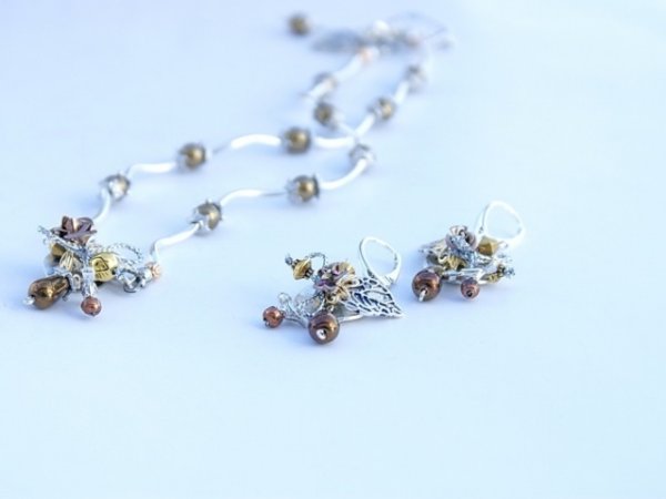 K-th " V & quot Bouquet; 3
