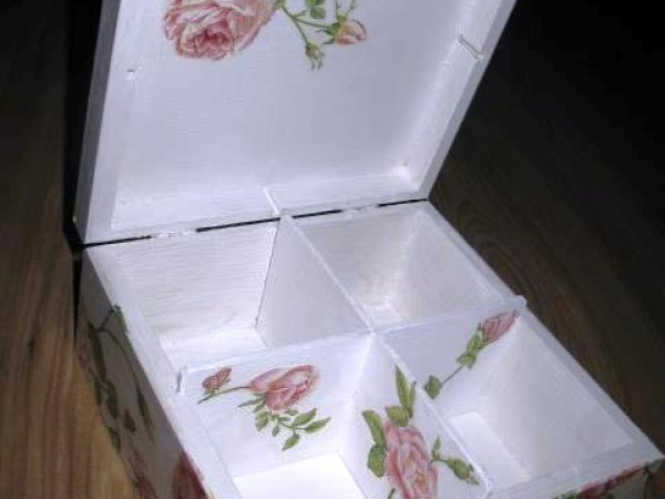 Dėžutė ROŽYNĖLIS 3