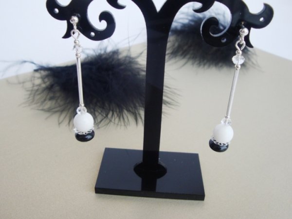 White - Black - Earrings
