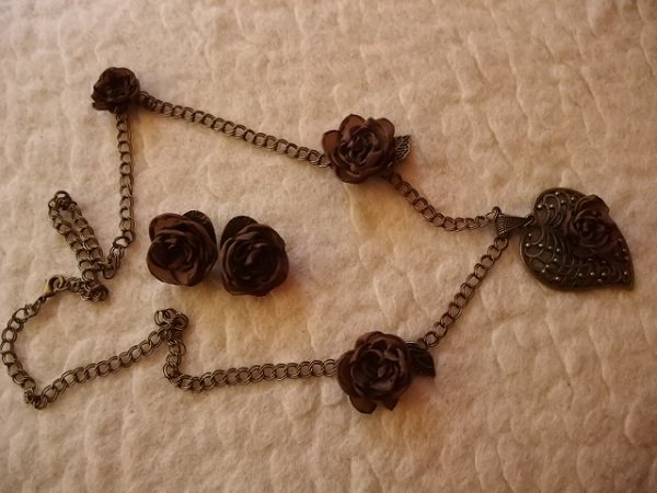 necklace with flowers - Kits