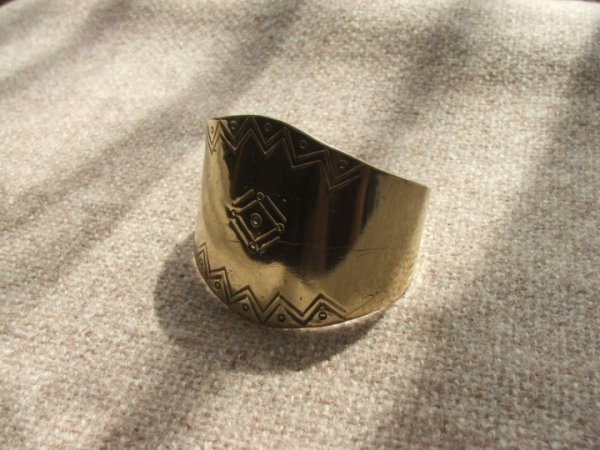 Žal. bracelet in writing. No bubbles with second - Metal products