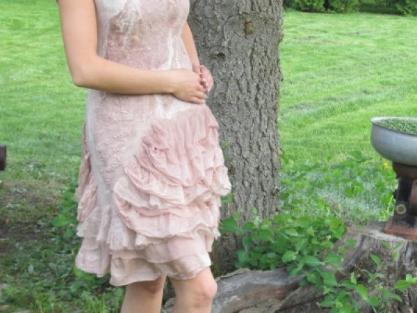 Sand blowing - Dresses