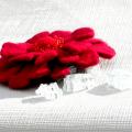Felted merino wool red flowers. - Flowers - felting