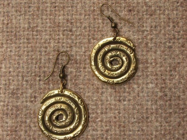 Brass earrings spinner - Metal products