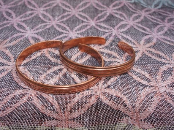 The copper bracelet (patterned) No. 9 - Metal products