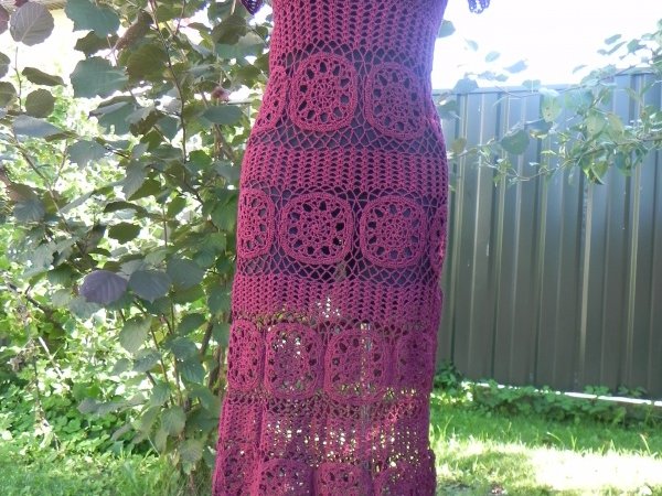 Bordo suknute 3