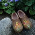 Give me a bouquet of field flowers - Shoes & slippers - felting