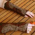 Kits " Brown " - Wristlets - felting