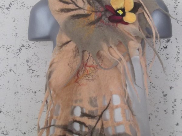 scarf with sage 2