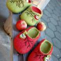 Apples for him and her - Shoes & slippers - felting