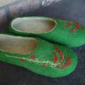 Berries - Shoes & slippers - felting