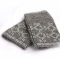 Gray with white ornament - Wristlets - knitwork