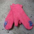 Pink gloves - Gloves & mittens - felting