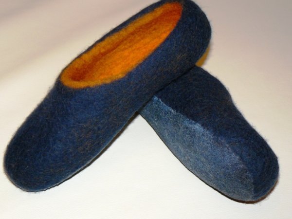 Men's slippers 2