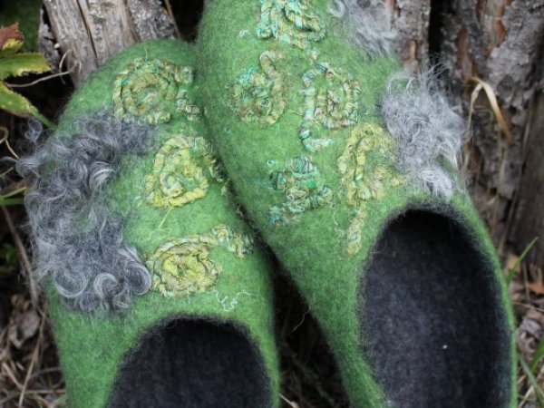 Zalios tapkutes - Shoes & slippers