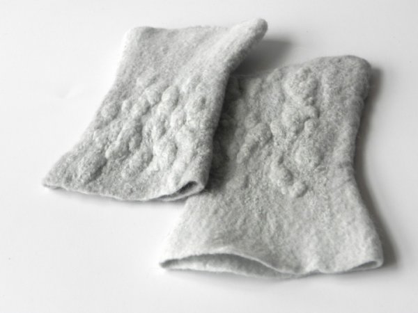 Felted merino wool riesines 2