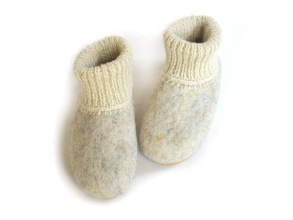 Natūralios vilnos šlepetės/ wool boots 2