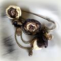 Chocolate colored brooch - Brooches - beadwork