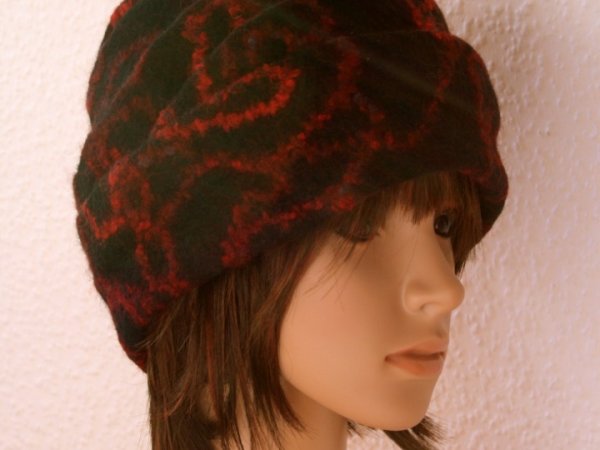Cap " Curves " 2