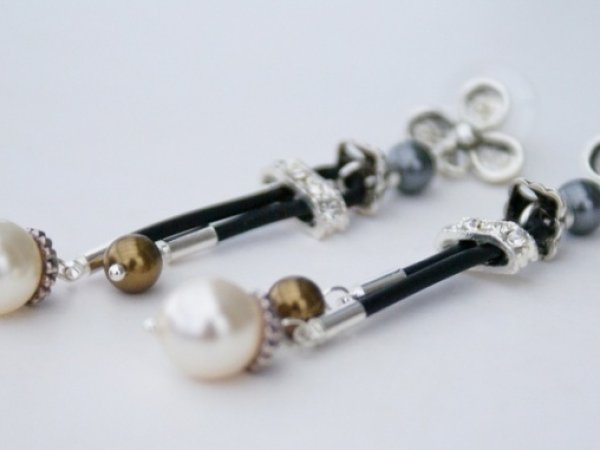 Earrings " magnet " - Earrings