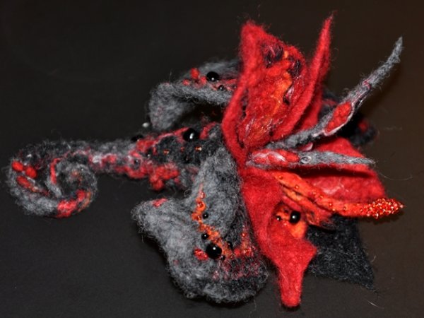Flower-brooch :) 2