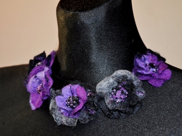 flowers - Necklaces