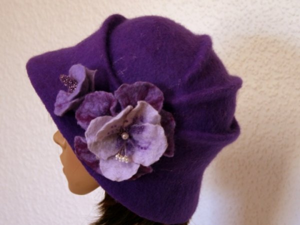 Skrybėlaitė " Violetinė puokštė " 2