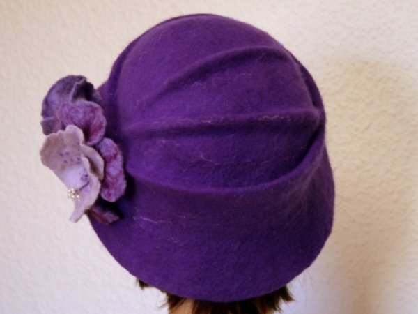 Skrybėlaitė " Violetinė puokštė " 3