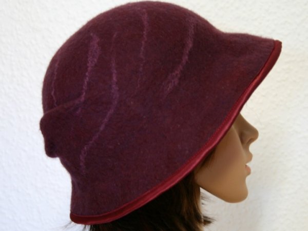 Hat " Mon Cheri " 2