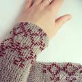 Riesines gray with burgundy - Wristlets - knitwork
