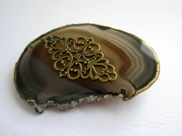 Brooch - Book tabs