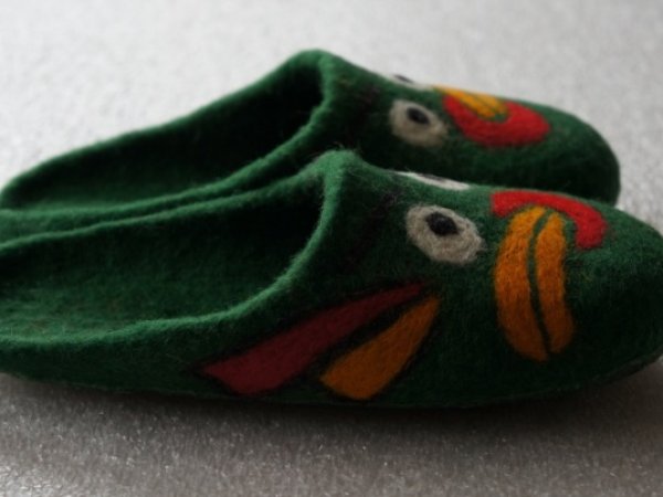 Children felted tapkutės " Angry Birds " 1