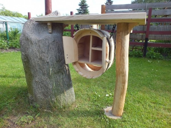 Barbeque table 2