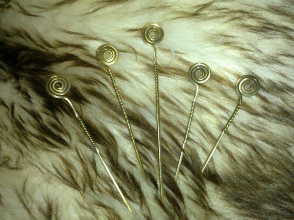 Pins - Metal products