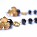 " black orchid " - Earrings - beadwork
