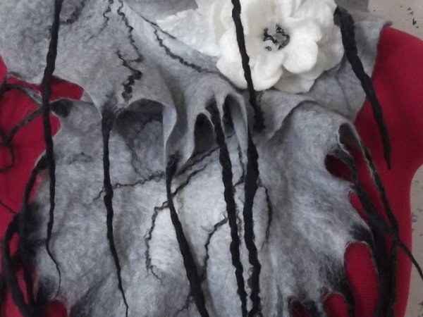 scarf with sage 2