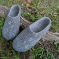 And again gray - Shoes & slippers - felting