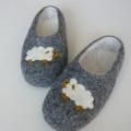 Cute young sheep - Shoes & slippers - felting