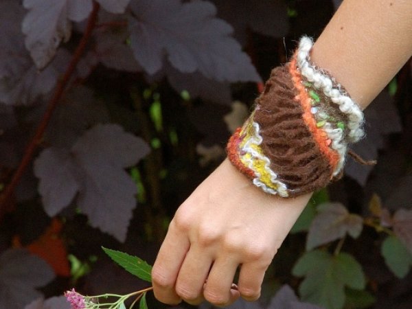 Otherwise, a brindle - Bracelets