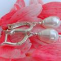 Pearls - the eternal classics - Earrings - beadwork