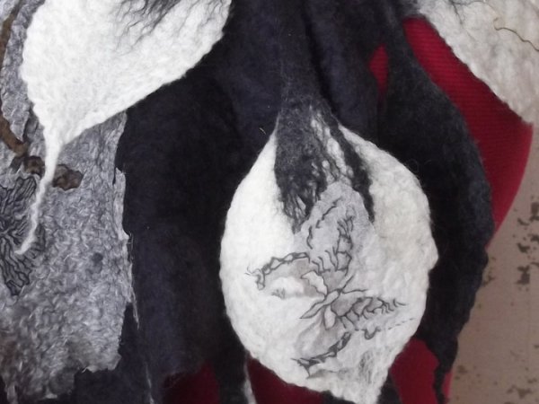 scarf with sage 2