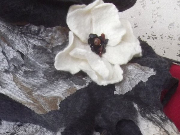 scarf with sage 3