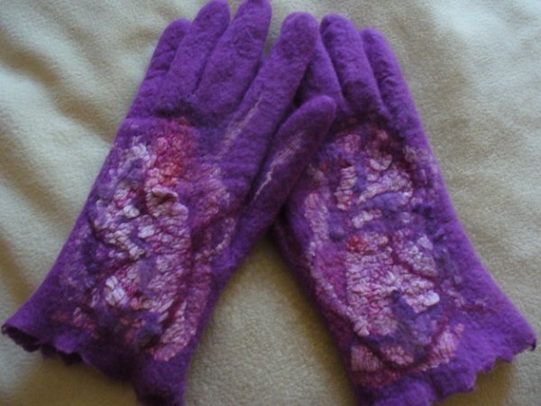 Violet - Gloves & mittens
