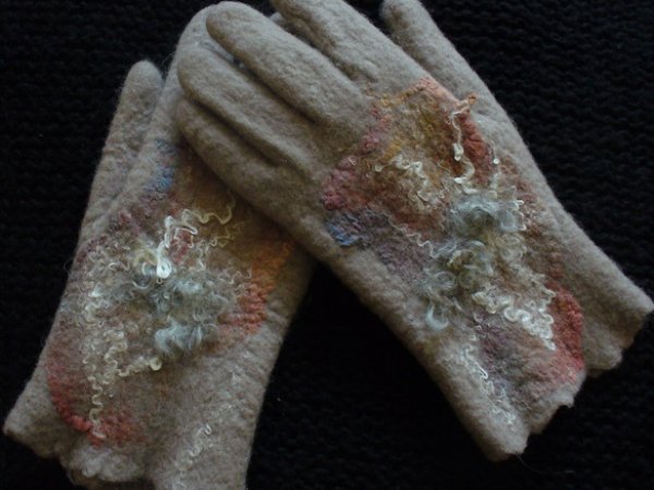 Grayish - Gloves & mittens