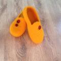 Ladybug on petal - Shoes & slippers - felting