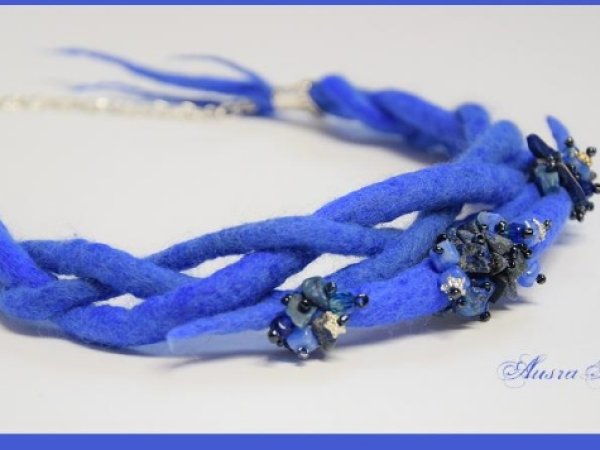 Cornflower blue 2