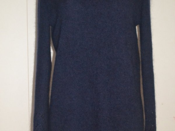 sweater - Sweaters & jackets